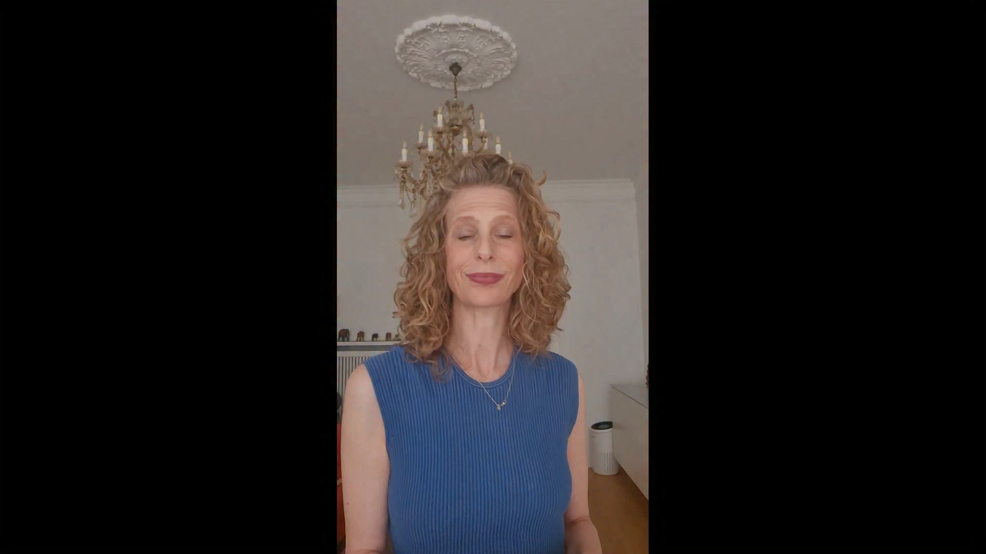 Business Strategie Timing Miriam Betancourt ad creative, July 2026