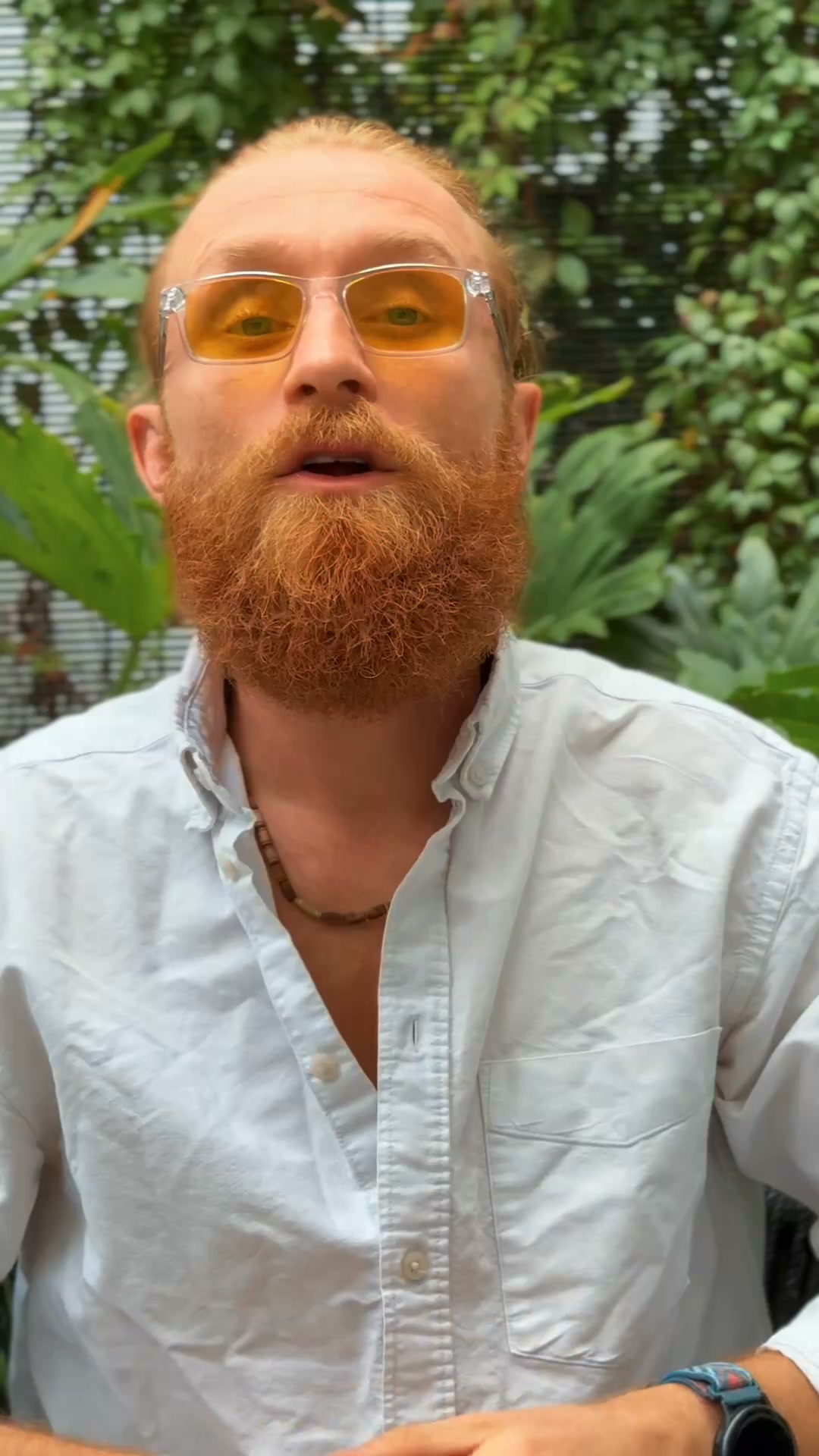Terencecrudo Hoogstoel ad creative, July 2026
