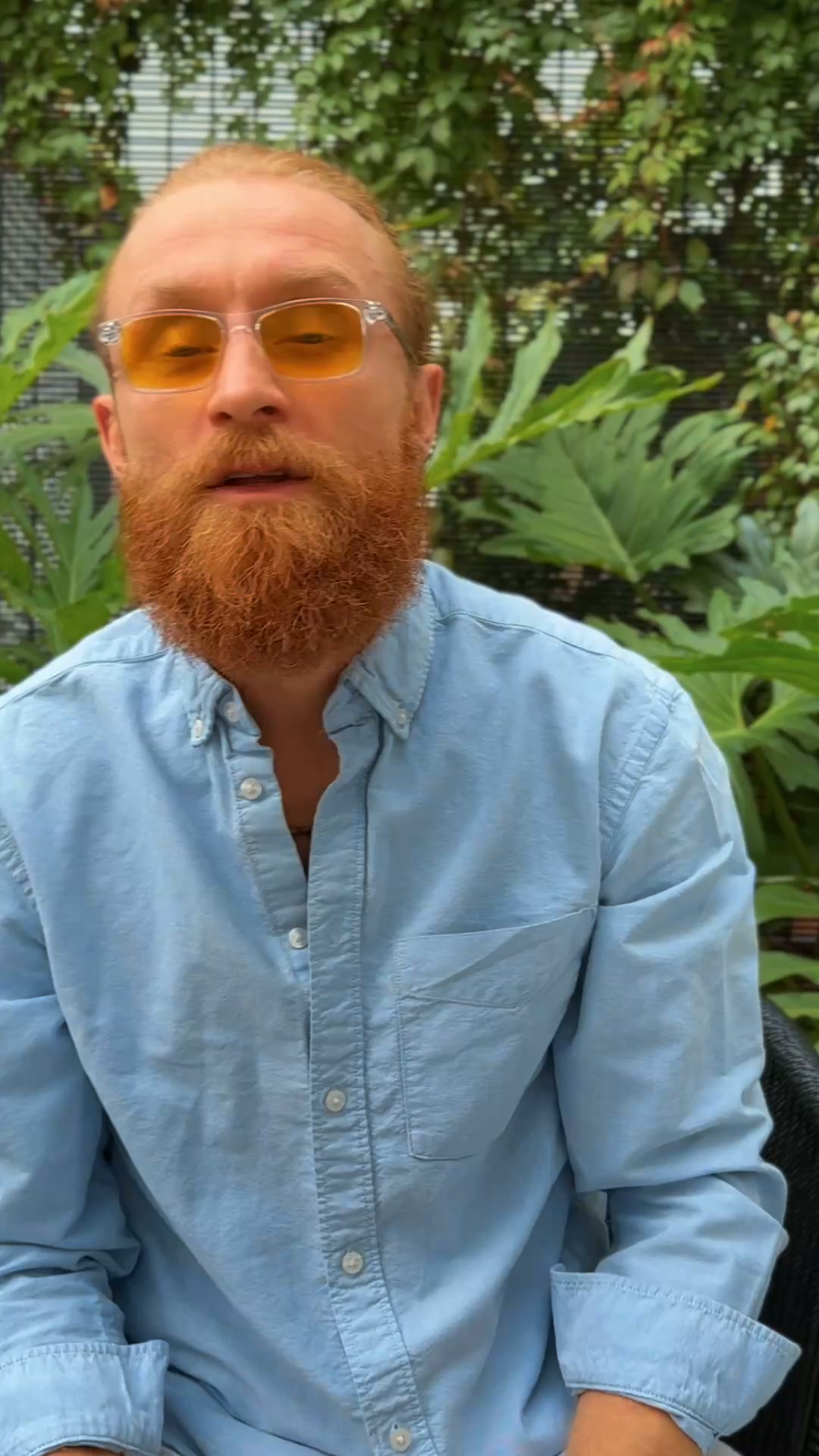 Terencecrudo Hoogstoel ad creative, July 2026