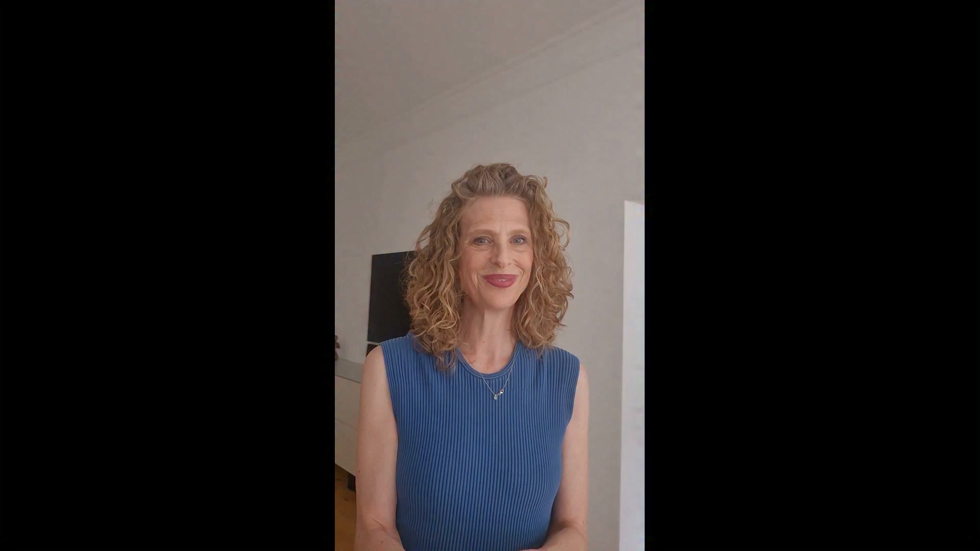 Business Strategie Timing Miriam Betancourt ad creative, July 2026