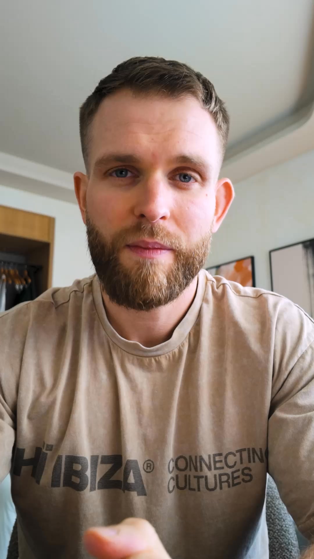 Jannis Neumann ad creative, June 2026