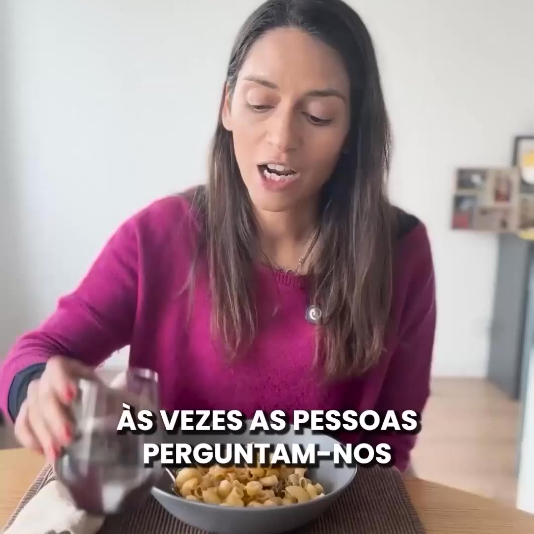 Que Rico Casal ad creative, April 2026