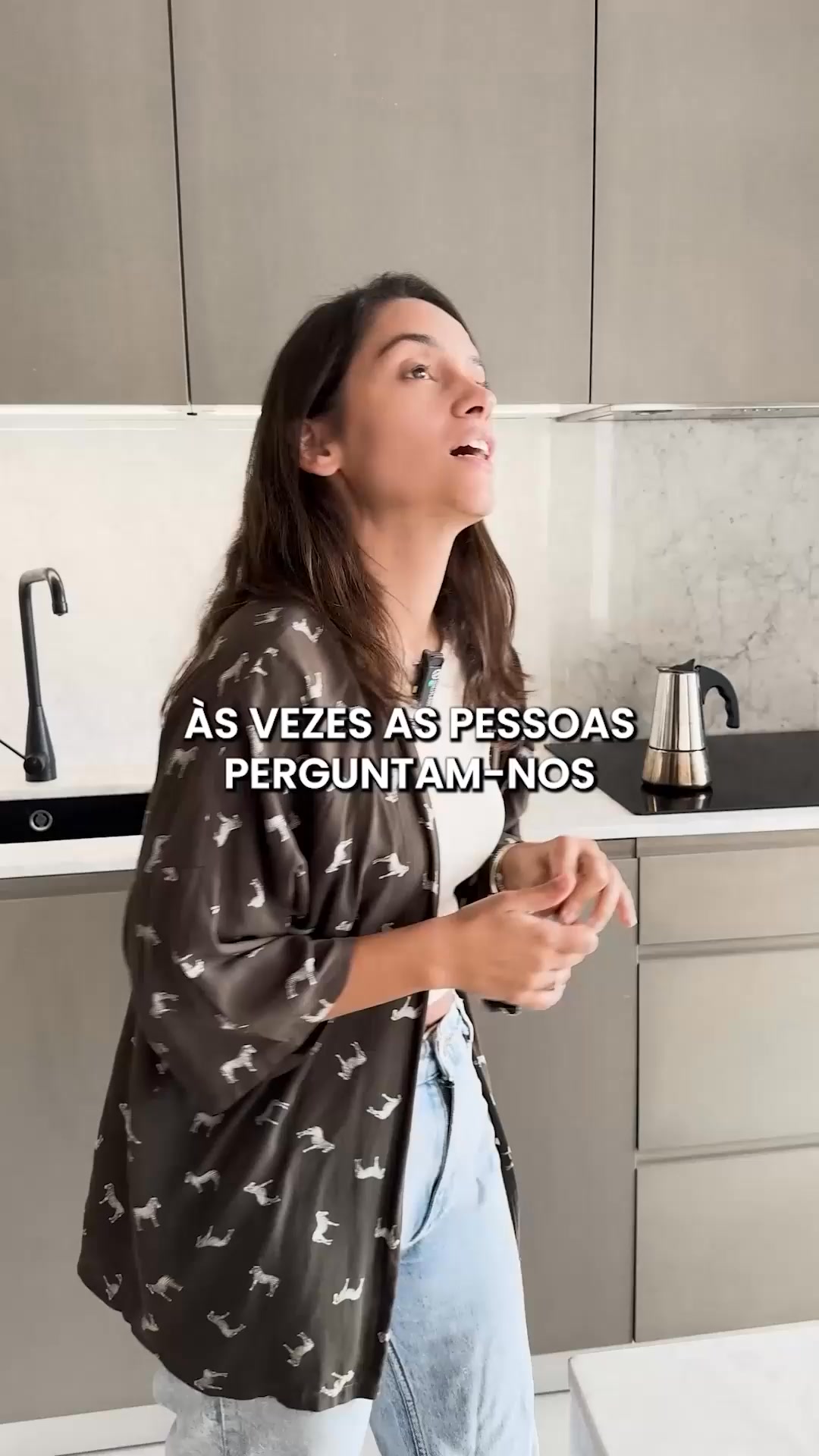 Que Rico Casal ad creative, April 2026