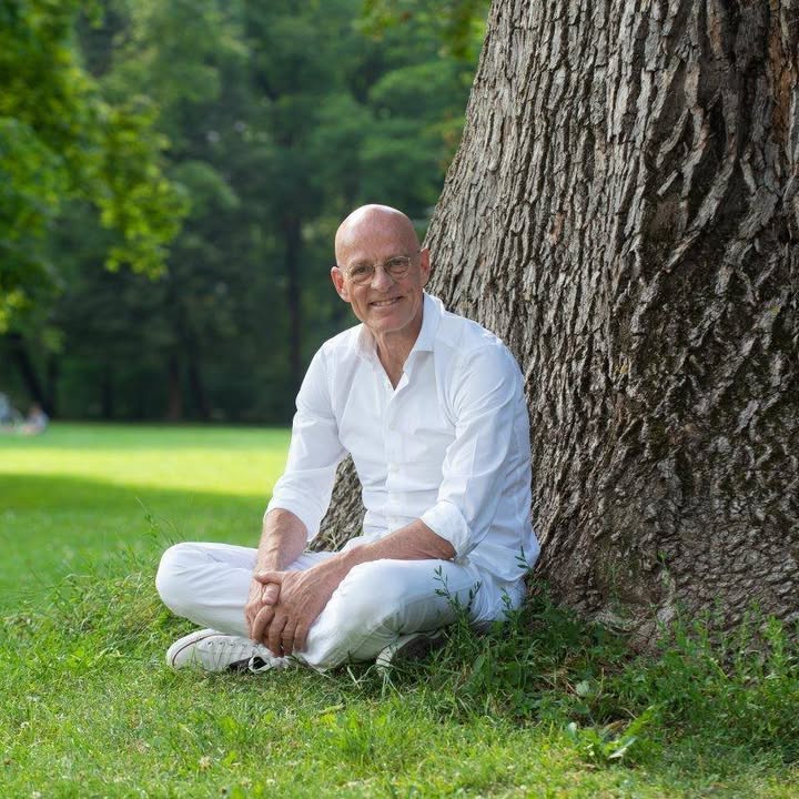Dr. Ulrich Bauhofer