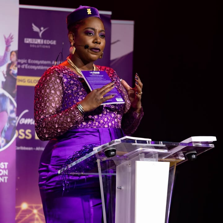 Miss purple Coach