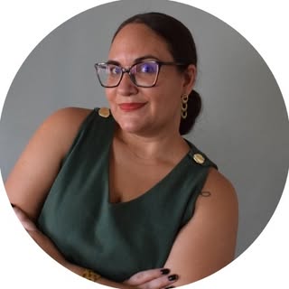 Rachel Alvarez - Carreira no Exterior