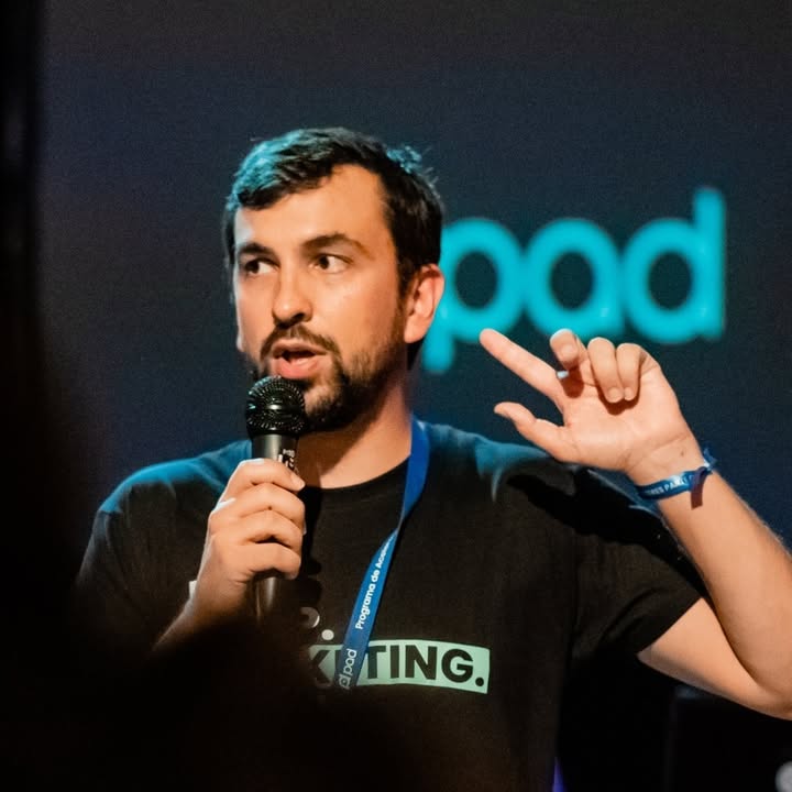 Roberto Cortez - Marketing Digital