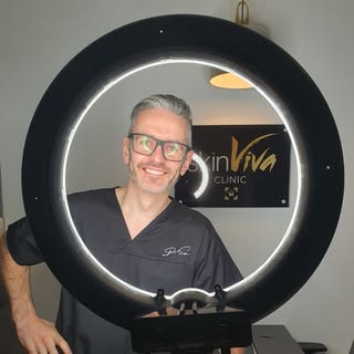 Dr Tim Pearce