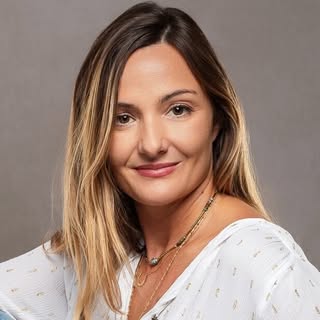 Iconic Mama
