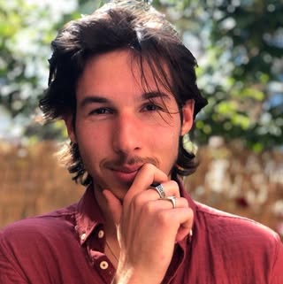 Théo Rossi - Le Copywriter