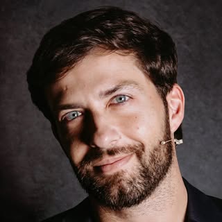 Luciano Larrossa