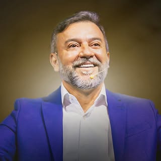Dr. Jair Soares